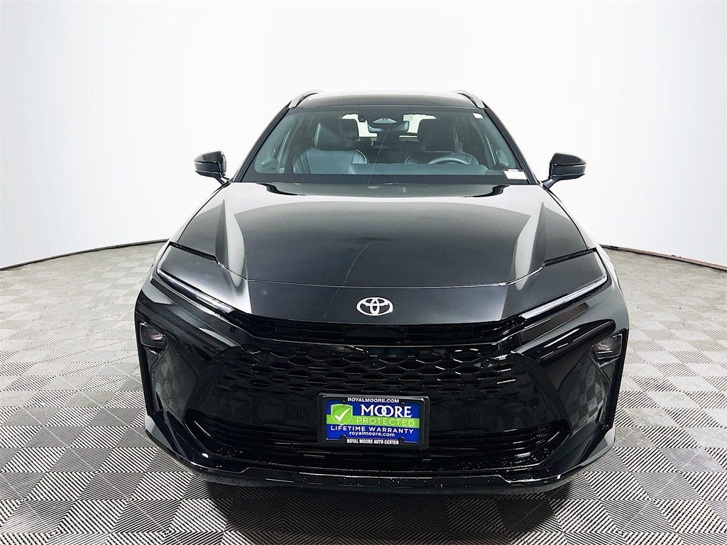 2026 Toyota Toyota Crown Signia Limited