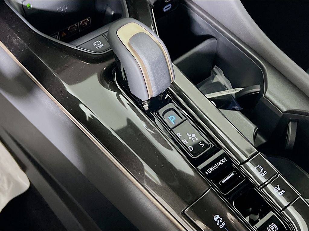 2026 Toyota Crown Signia Limited S