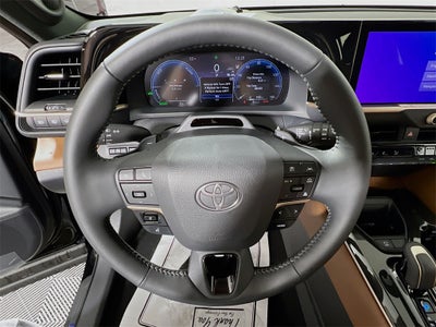 2026 Toyota Toyota Crown Signia Limited