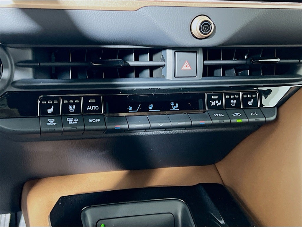 2026 Toyota Toyota Crown Signia Limited