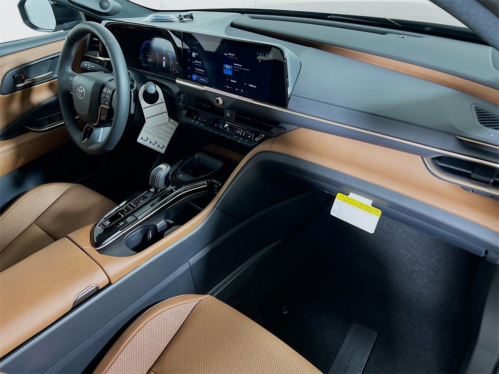 2026 Toyota Toyota Crown Signia Limited