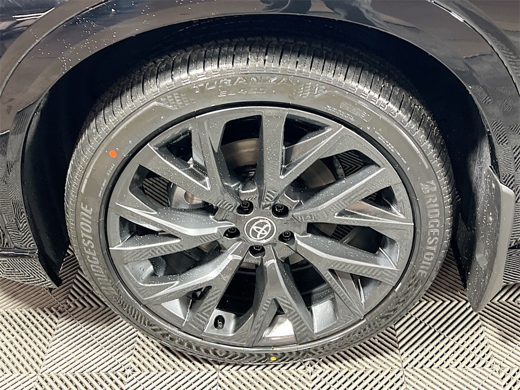 2026 Toyota Toyota Crown Signia Limited