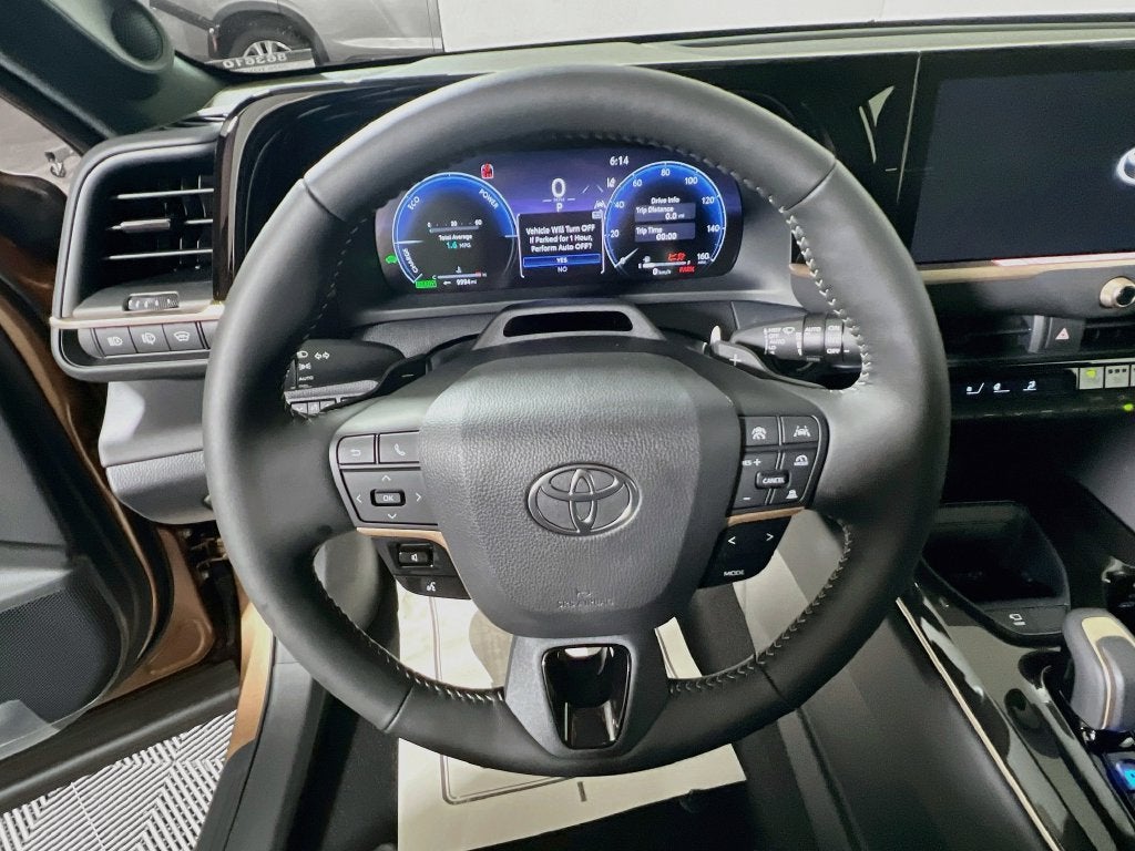2026 Toyota Toyota Crown Signia Limited