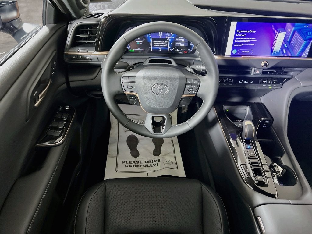 2026 Toyota Toyota Crown Signia Limited