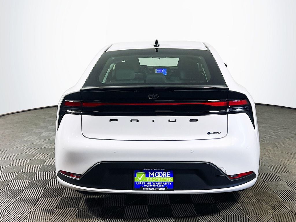 2026 Toyota Prius LE S