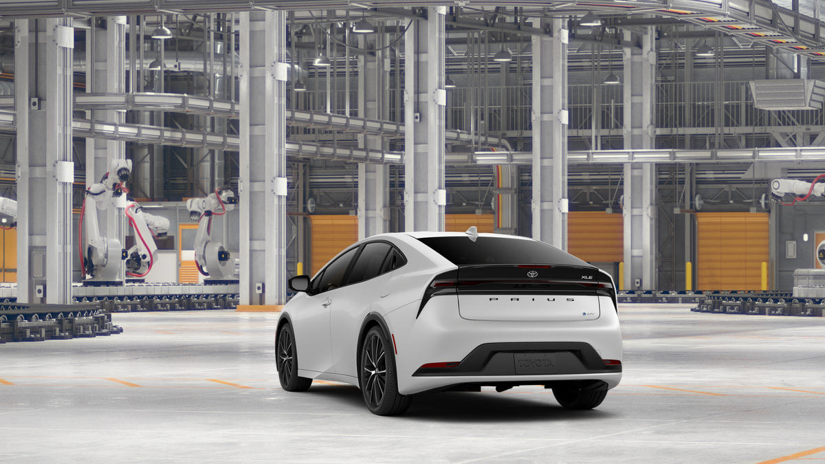 2027 Toyota Prius XLE