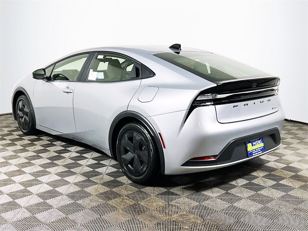 2026 Toyota Prius Plug-in Hybrid SE