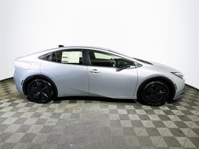 2026 Toyota Prius Plug-in Hybrid SE