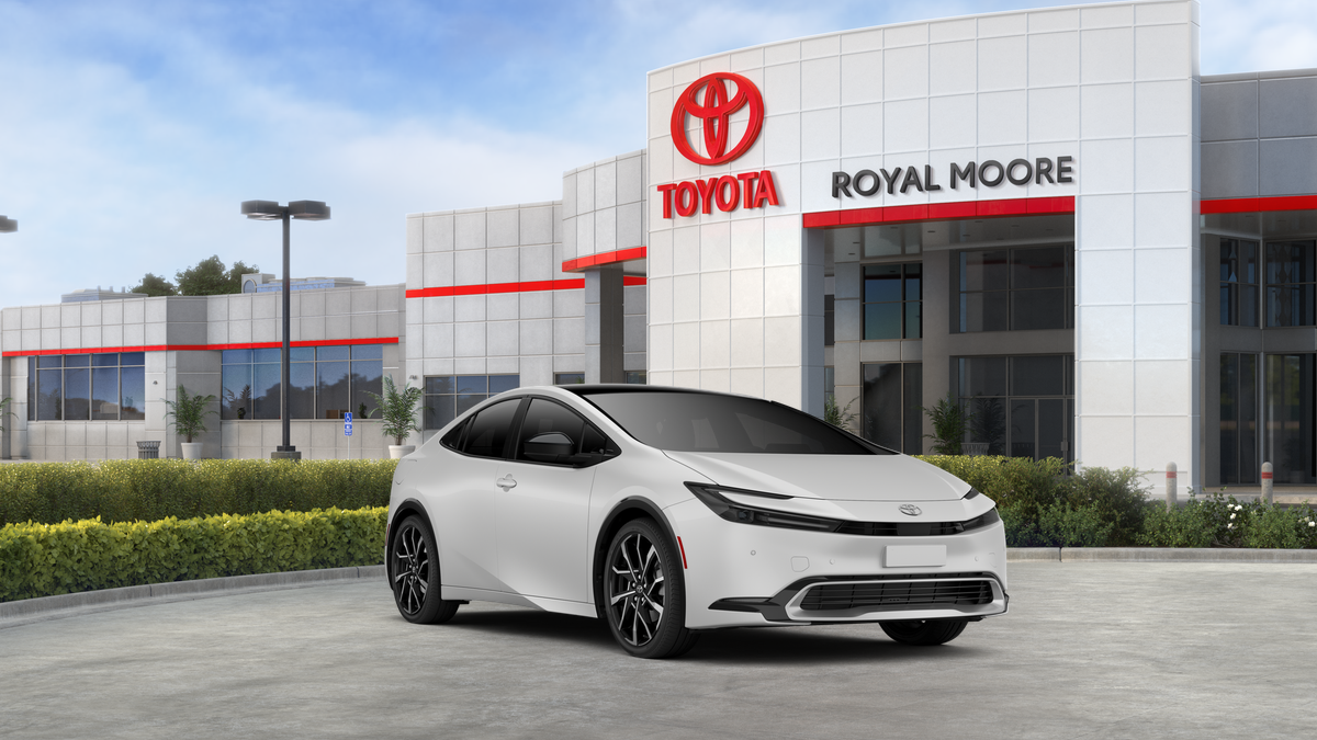 2027 Toyota Prius Plug-in Hybrid XSE