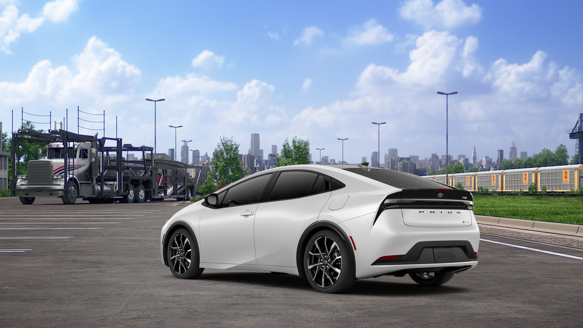 2027 Toyota Prius Plug-in Hybrid XSE