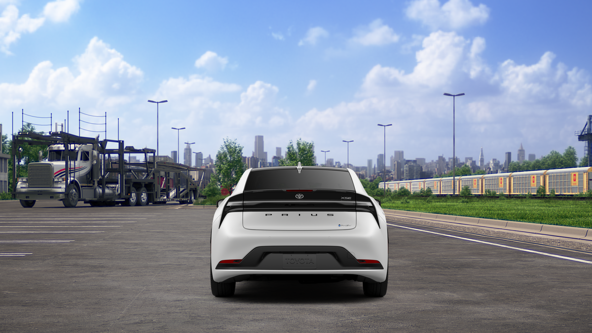 2027 Toyota Prius Plug-in Hybrid XSE