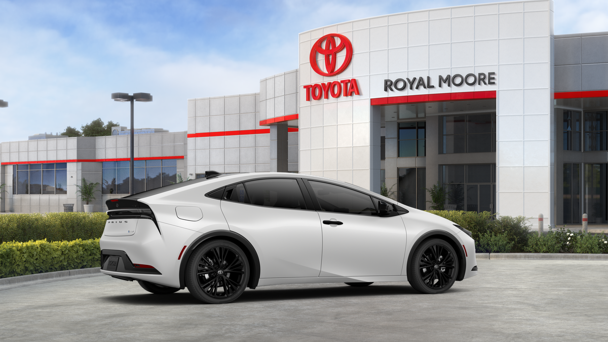 2027 Toyota Prius Plug-in Hybrid Nightshade