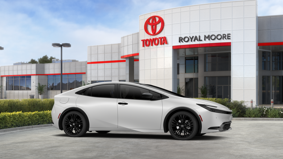 2027 Toyota Prius Plug-in Hybrid Nightshade
