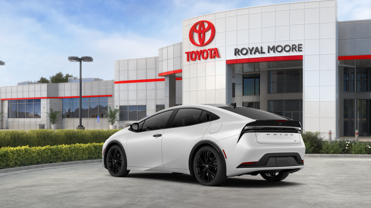 2027 Toyota Prius Plug-in Hybrid Nightshade