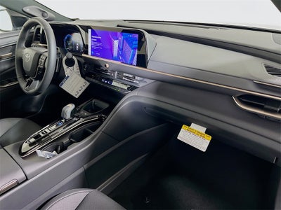 2026 Toyota Toyota Crown Platinum