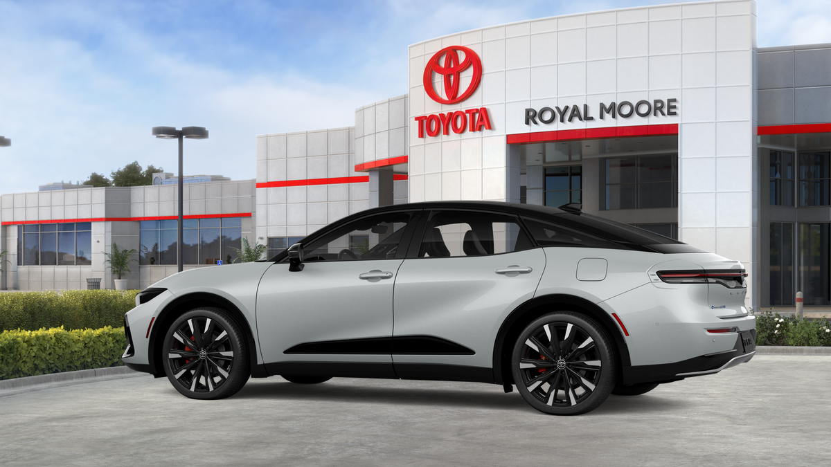 2027 Toyota Toyota Crown Platinum