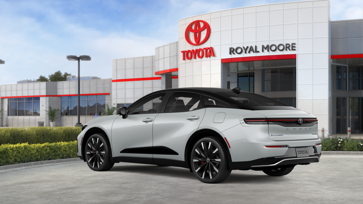 2027 Toyota Toyota Crown Platinum