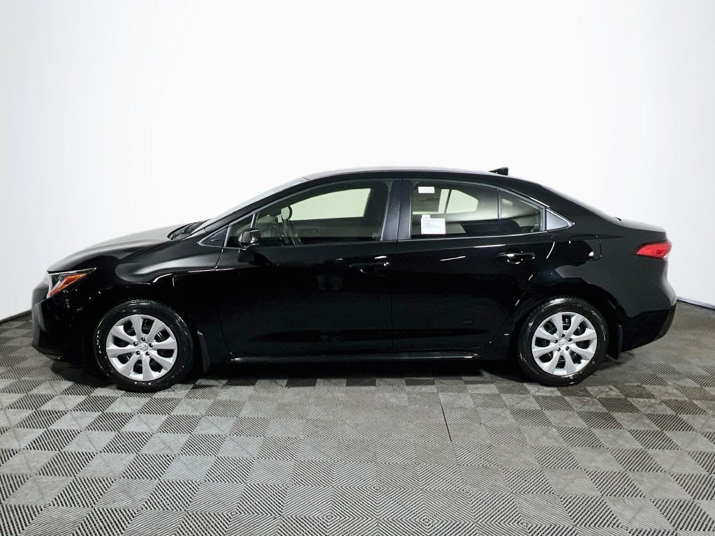 2027 Toyota Corolla LE