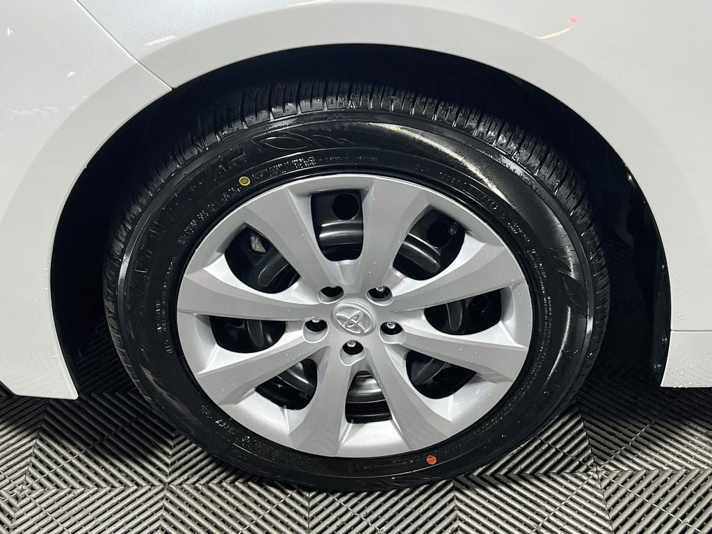 2027 Toyota Corolla LE