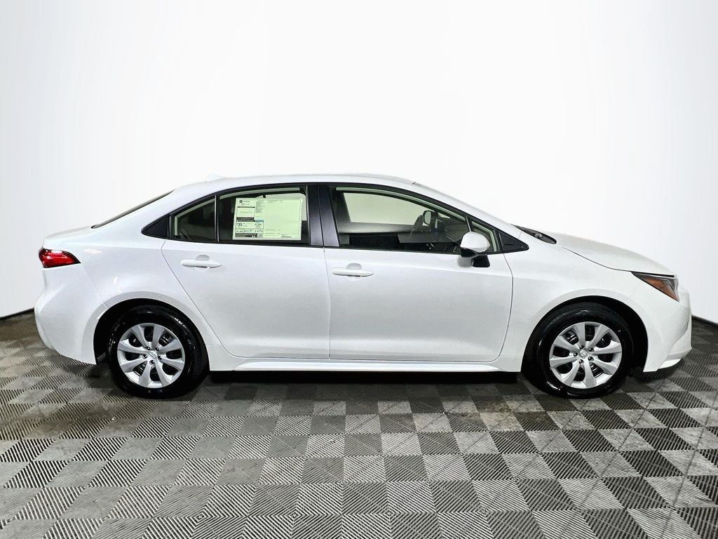 2027 Toyota Corolla LE