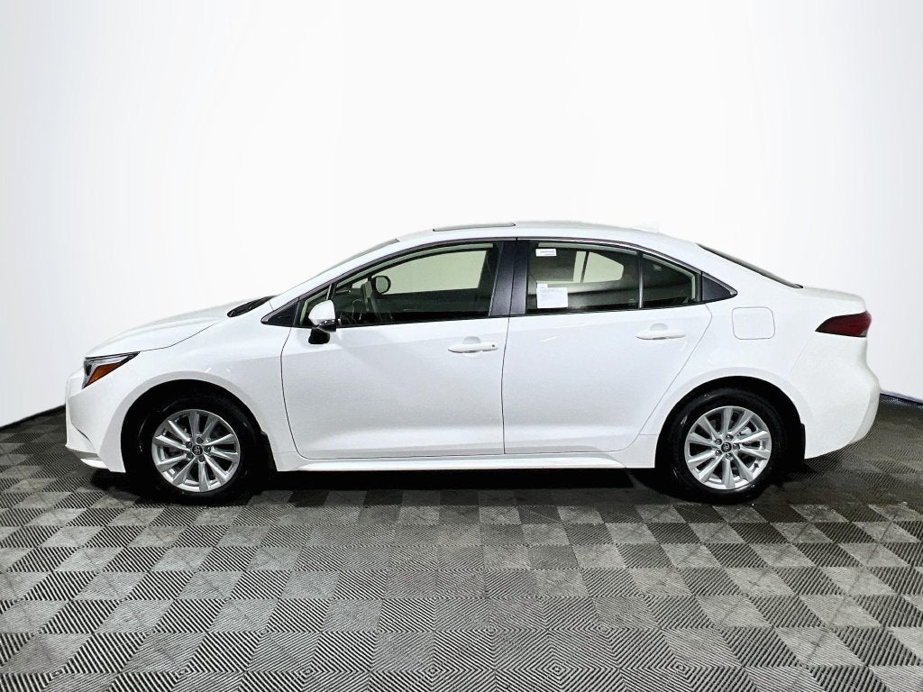 2027 Toyota Corolla Hybrid XLE S