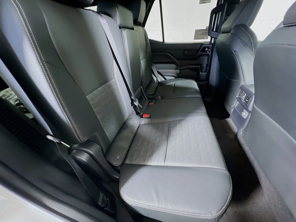 2026 Toyota 4Runner i-FORCE MAX TRD Off-Road Premium i-FORCE MAX