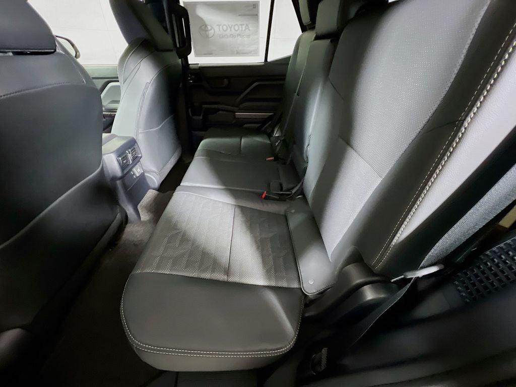2026 Toyota 4Runner i-FORCE MAX TRD Off-Road Premium i-FORCE MAX