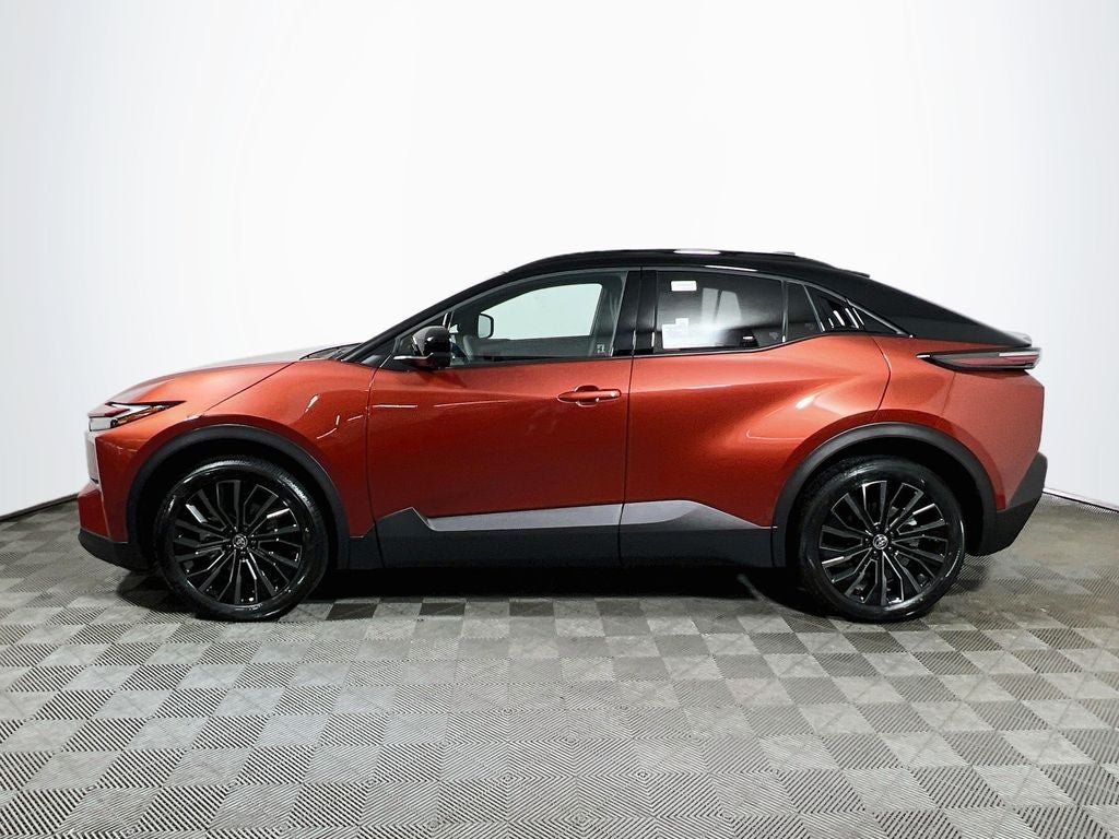 2026 Toyota C-HR XSE
