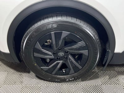 2026 Toyota C-HR SE