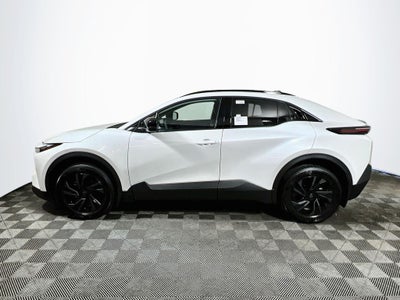 2026 Toyota C-HR SE