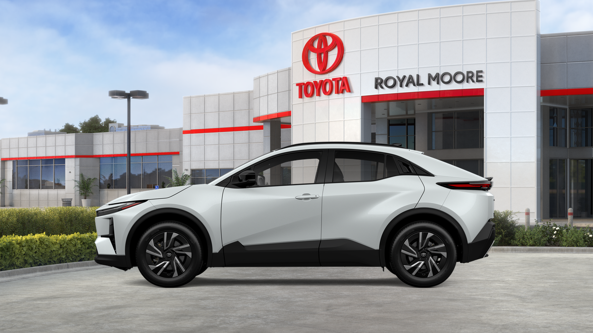 2026 Toyota C-HR SE