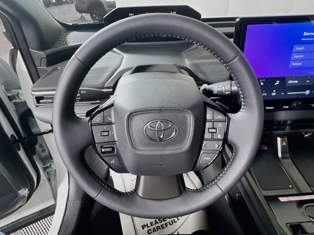 2027 Toyota C-HR SE