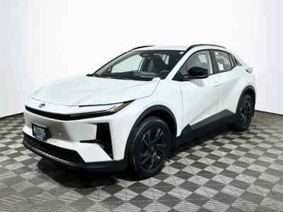 2027 Toyota C-HR SE