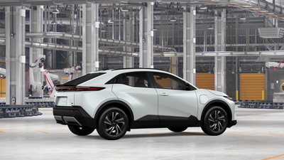 2027 Toyota C-HR SE