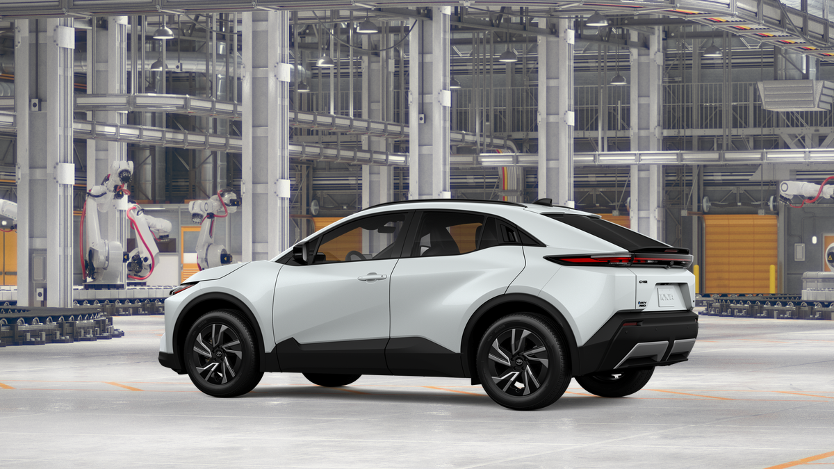 2027 Toyota C-HR SE