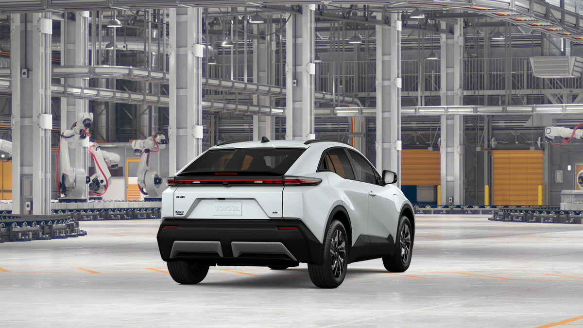 2027 Toyota C-HR SE