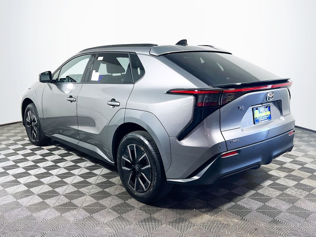 2026 Toyota bZ XLE Plus S