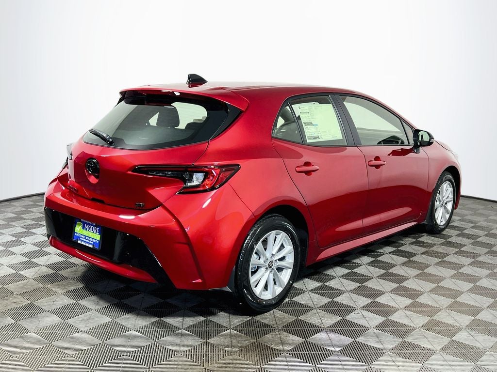 2026 Toyota Corolla Hatchback SE