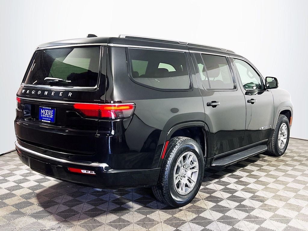 2024 Jeep Wagoneer Base