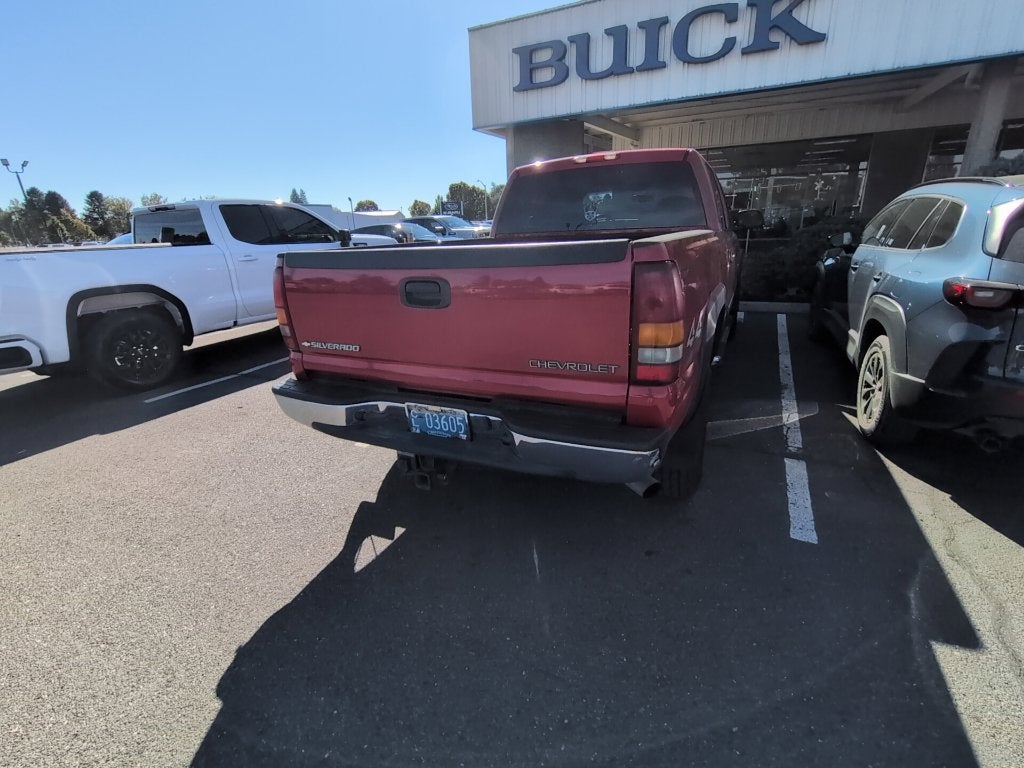 2002 Chevrolet Silverado 2500HD LS