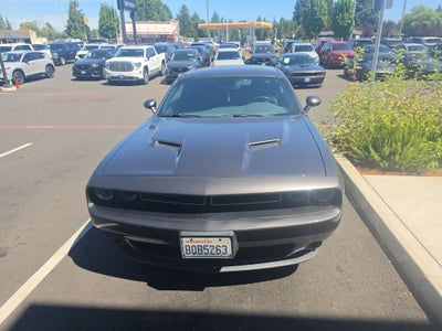 2017 Dodge Challenger SXT