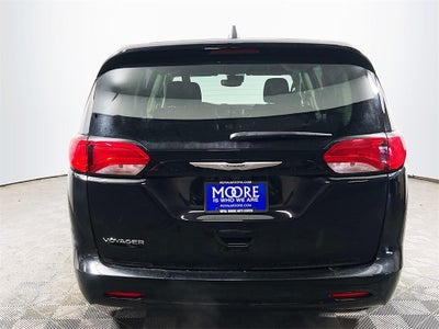 2024 Chrysler Voyager LX