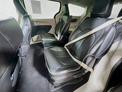 2023 Chrysler Pacifica Hybrid Limited