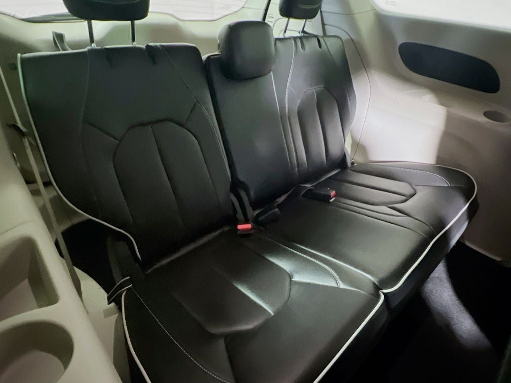 2023 Chrysler Pacifica Hybrid Limited
