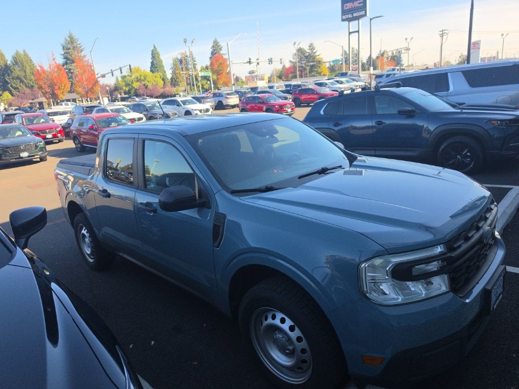 2023 Ford Maverick XL
