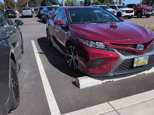 2018 Toyota Camry Hybrid SE