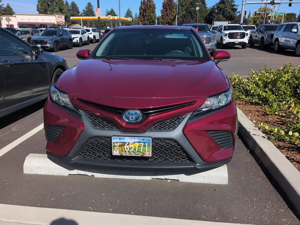 2018 Toyota Camry Hybrid SE
