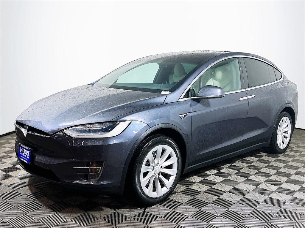 2020 Tesla Model X Long Range