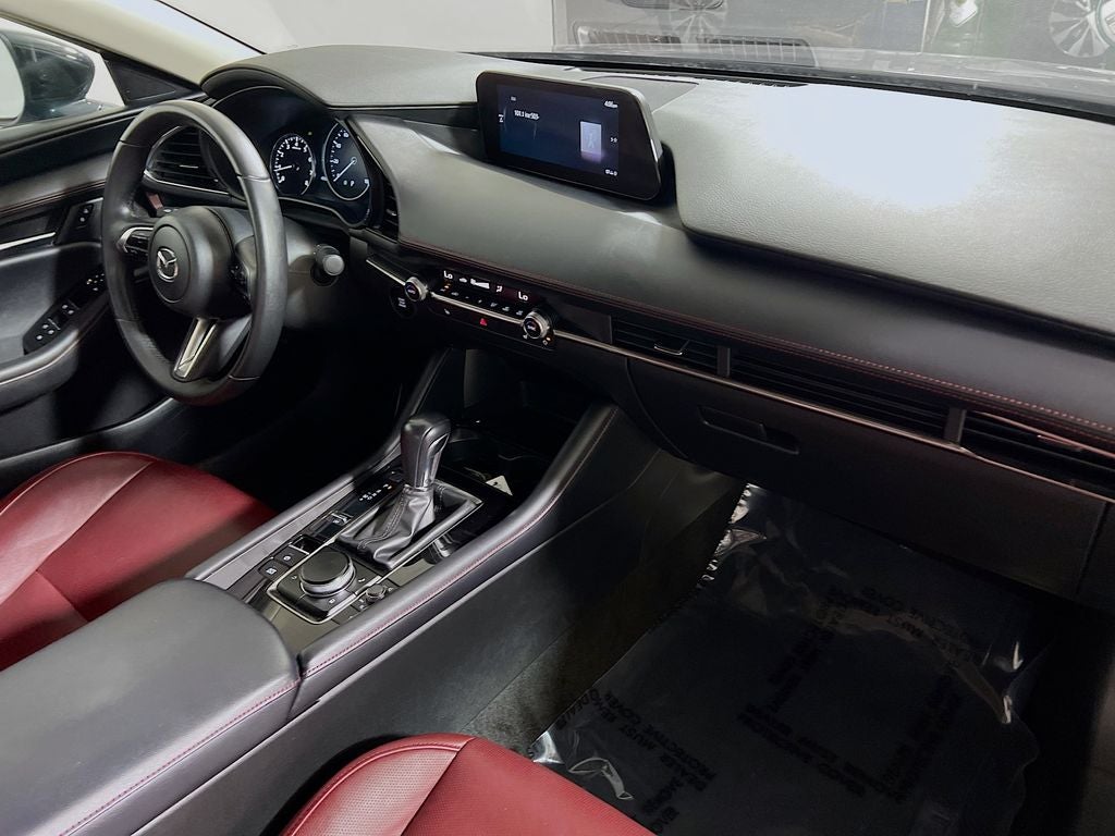 2025 Mazda Mazda3 2.5 S Carbon Edition