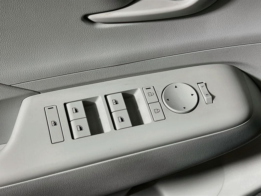 2024 Hyundai Kona Electric SEL